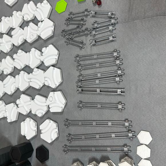 Gravitrax Marble Run  Track System Starter Set Ravensburger Almost Complete - Picture 14 of 15